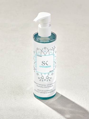 Skintegra Amphibian Cleanser 1.jpg