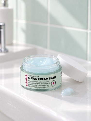 Skinlick Cloud Cream Light 1.jpg
